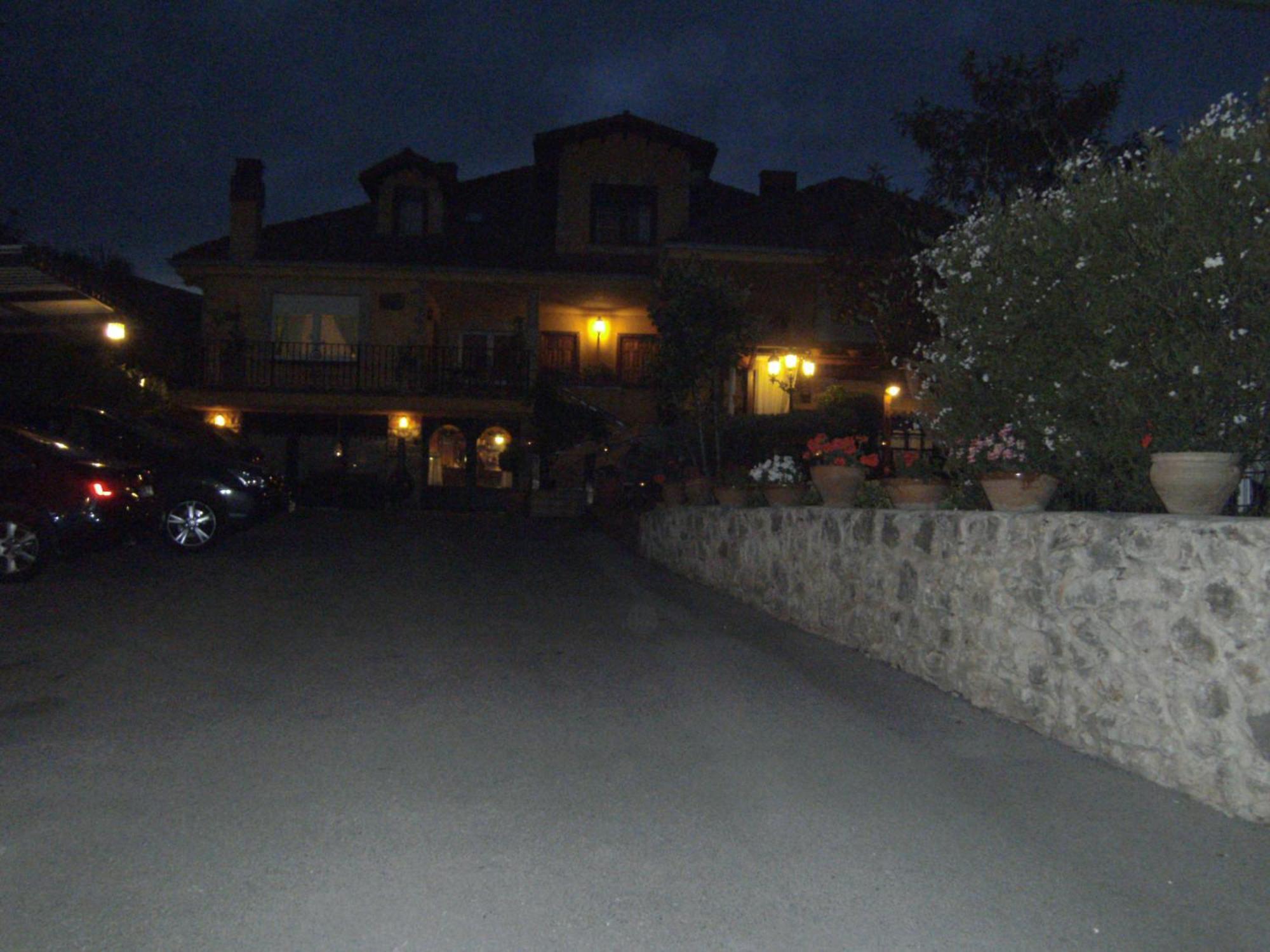Hosteria Las Fuentes Rubayo Exterior photo