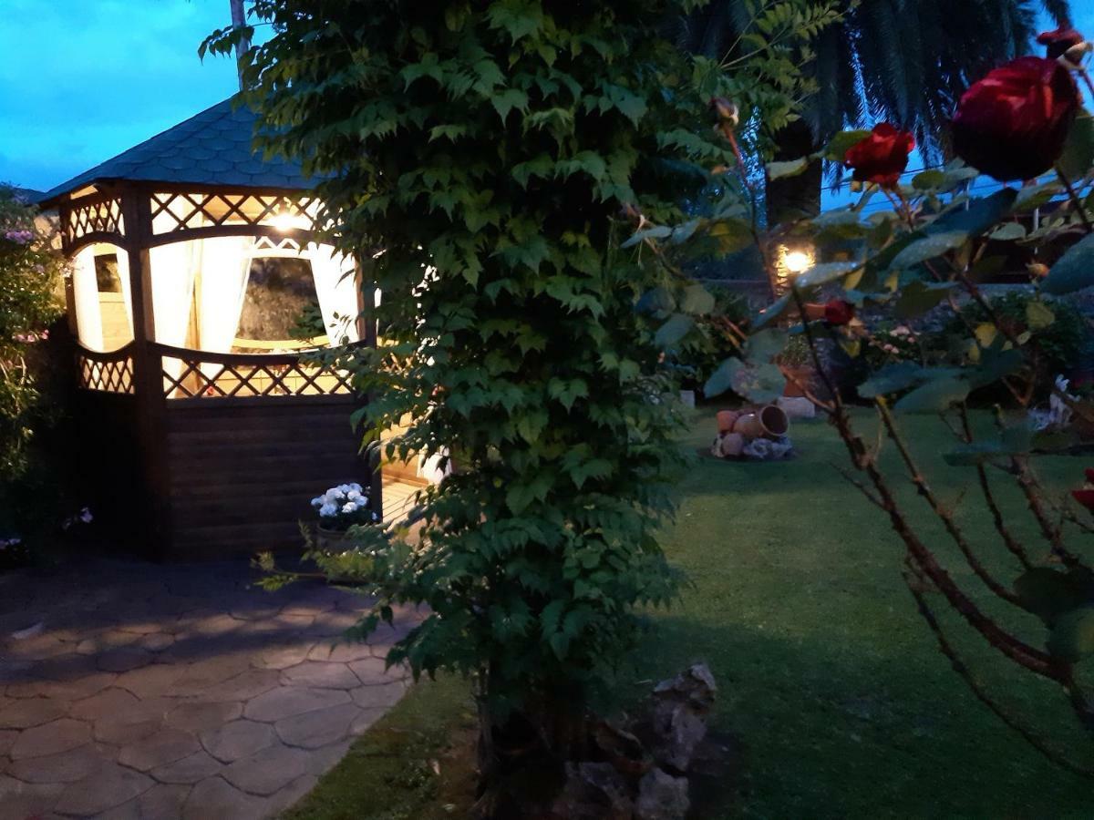 Hosteria Las Fuentes Rubayo Exterior photo